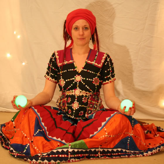 Poi Passion:Teacher Profile: Kate Wright 0001